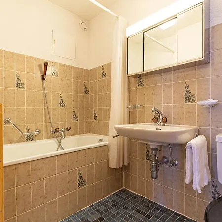 Melezes R 043 - Lift 8 Pers Apartamento Veysonnaz